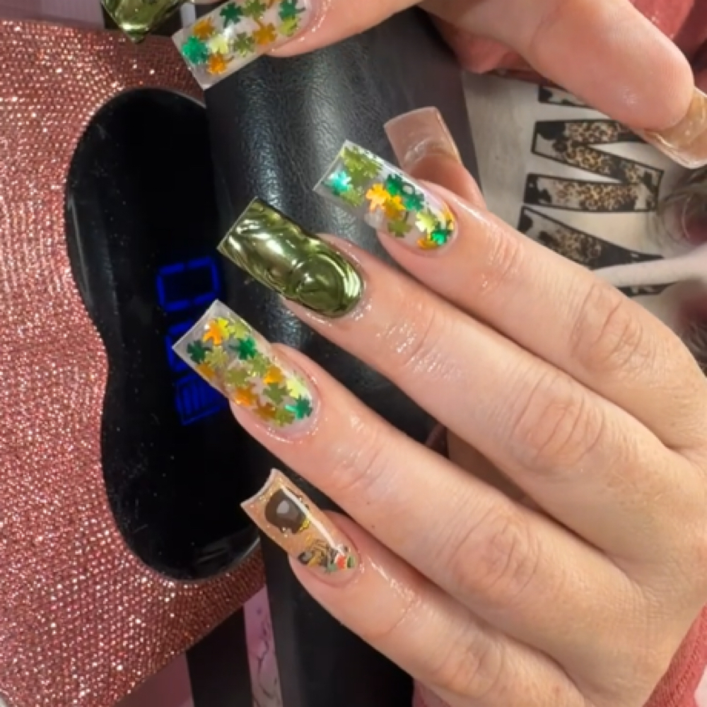 Encapsulated Nail at Nails By Chels in Circleville, OH