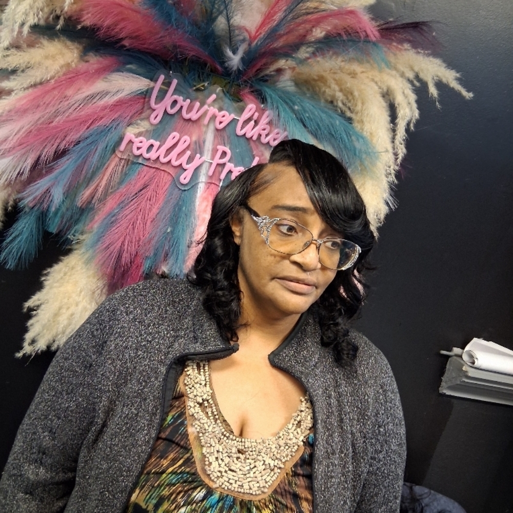 Sew In at Roneez Braids And More in Dayton, OH