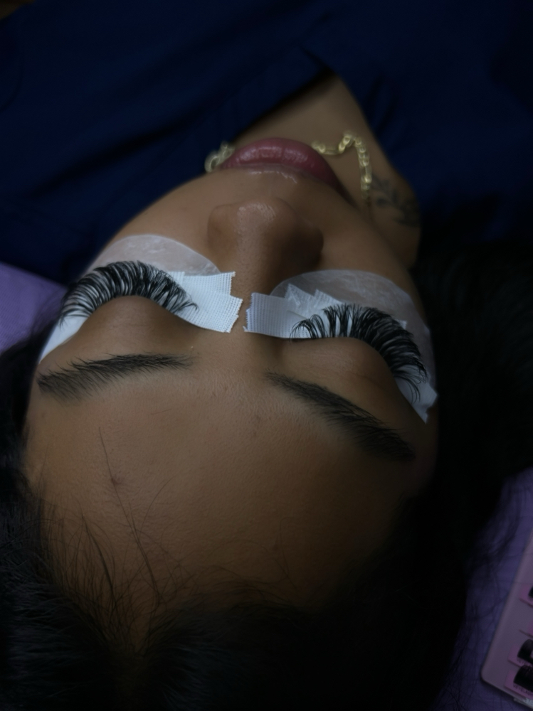 2 Week Lash Fill(2 Semanas- Relleno de Pestañas)