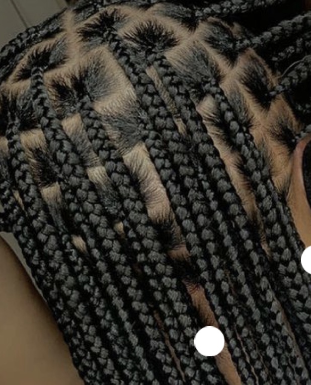 Smedium Knotless Box braids
