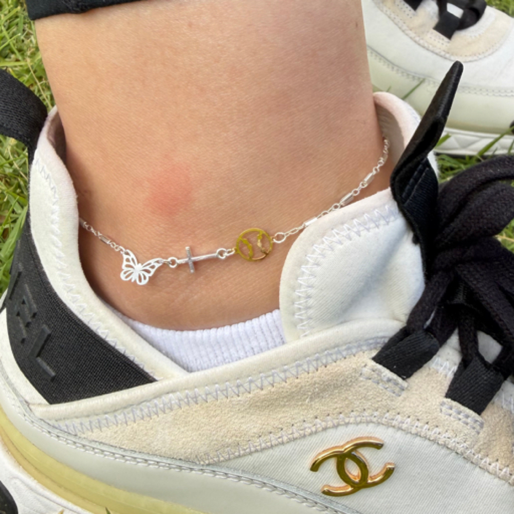 Anklet 1-2 People at Eternally Yours Permanent Jewelry in Woodland Hills, CA