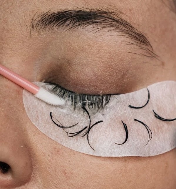 Lash Removal at Tailored Esthetics in Orland Hills, IL