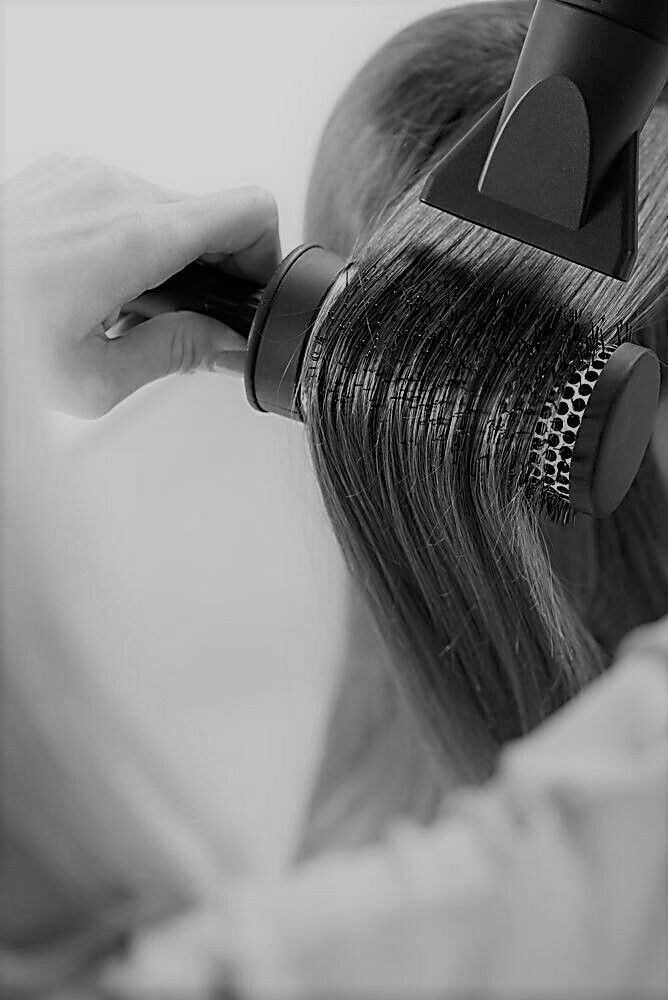 Shampoo & Style at GlamHair by Amanda Fringe Salon in Harrison, AR