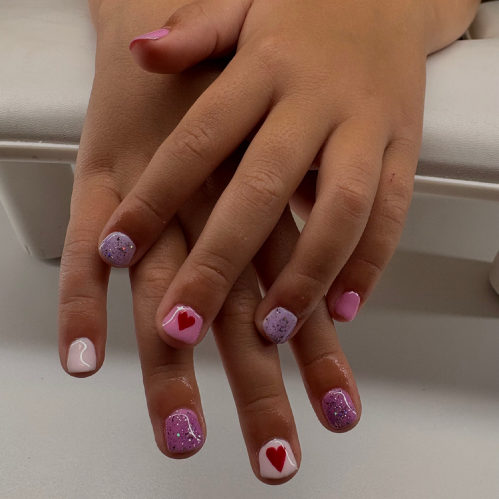 Kids Manicure at LNB Nails in Beatrice, NE