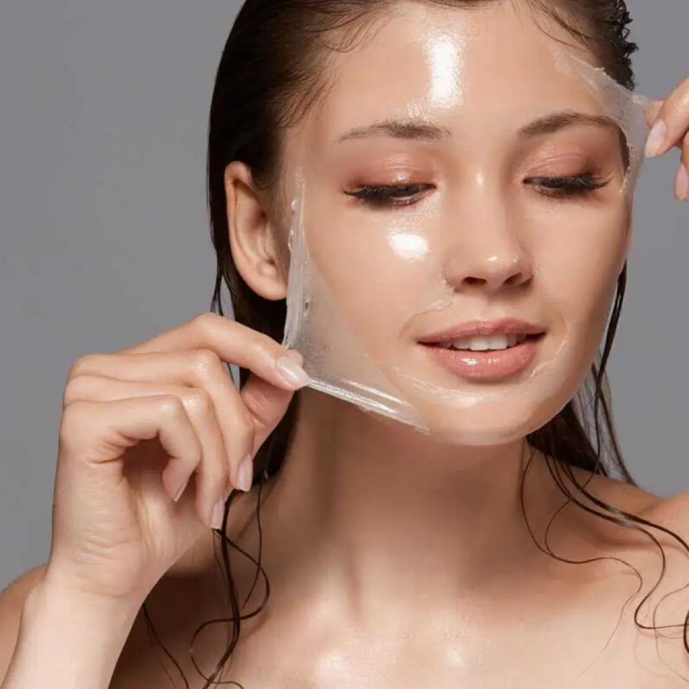 La Reina Renewal Peel at Silkflower Studio in Malden, MA