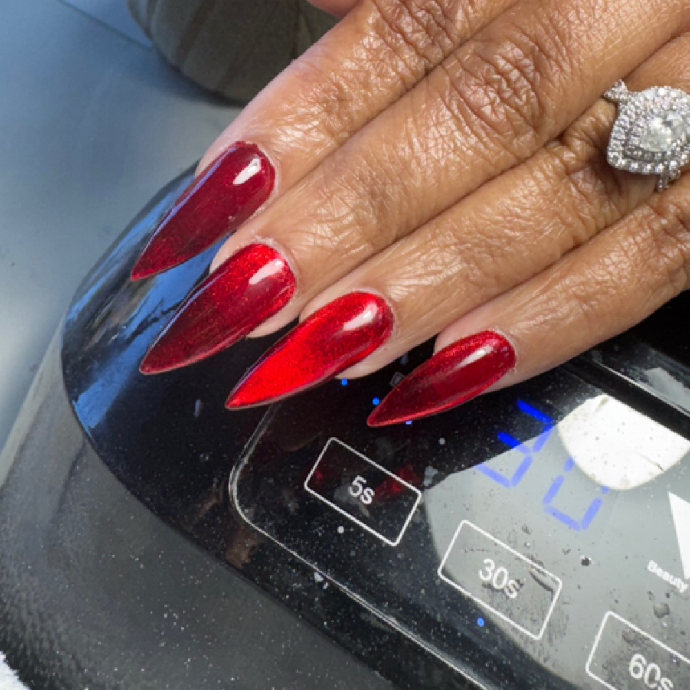 Cat Eye at Starz Nail & spa in North Carolina, NC