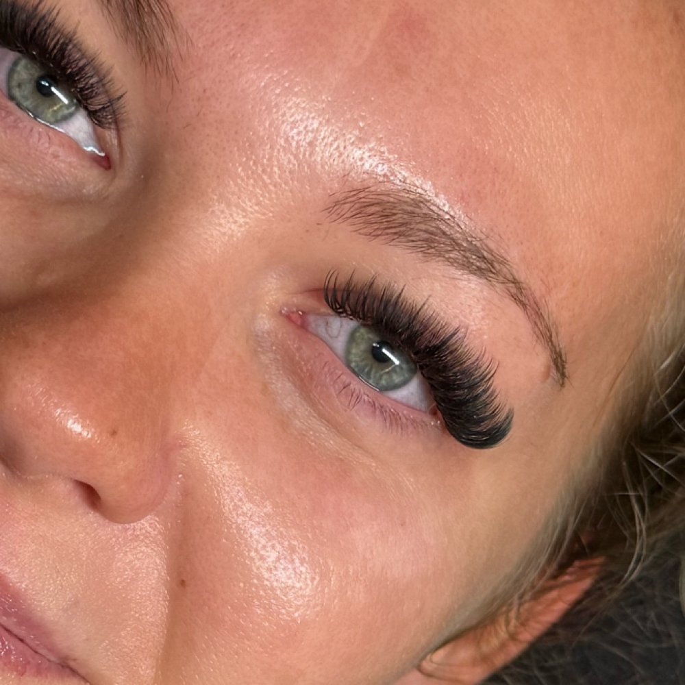 Hybrid Lash Extensions at Lashes By Meg in Knoxville, TN