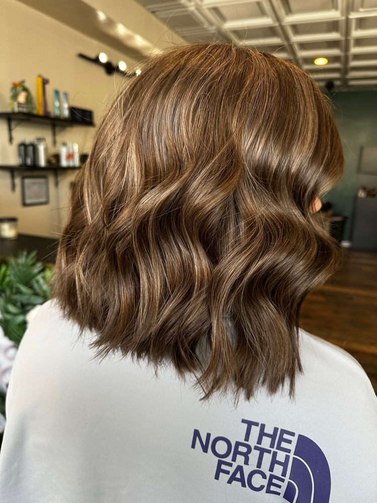 Cut & Blowdry - Above Shoulder