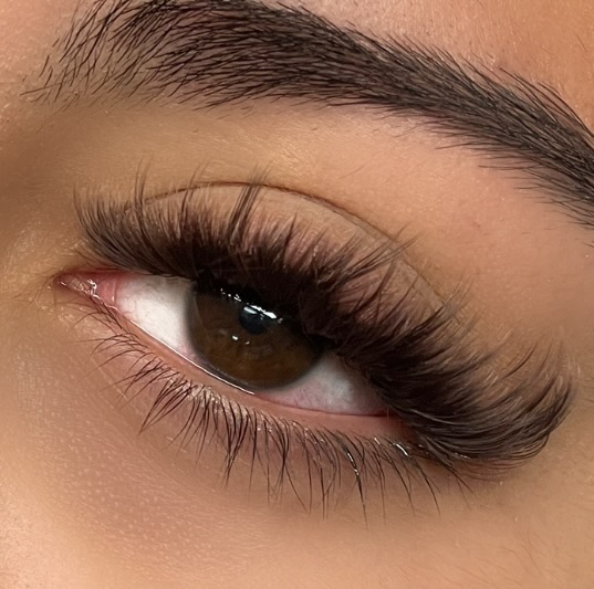 LASH MODEL/MODELO DE PESTAÑAS at CASSANDRA in Watsonville, CA