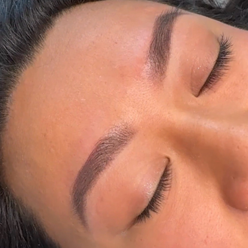 Hybrid Brow Stain & Wax at Retro Radiance in Boonton, NJ