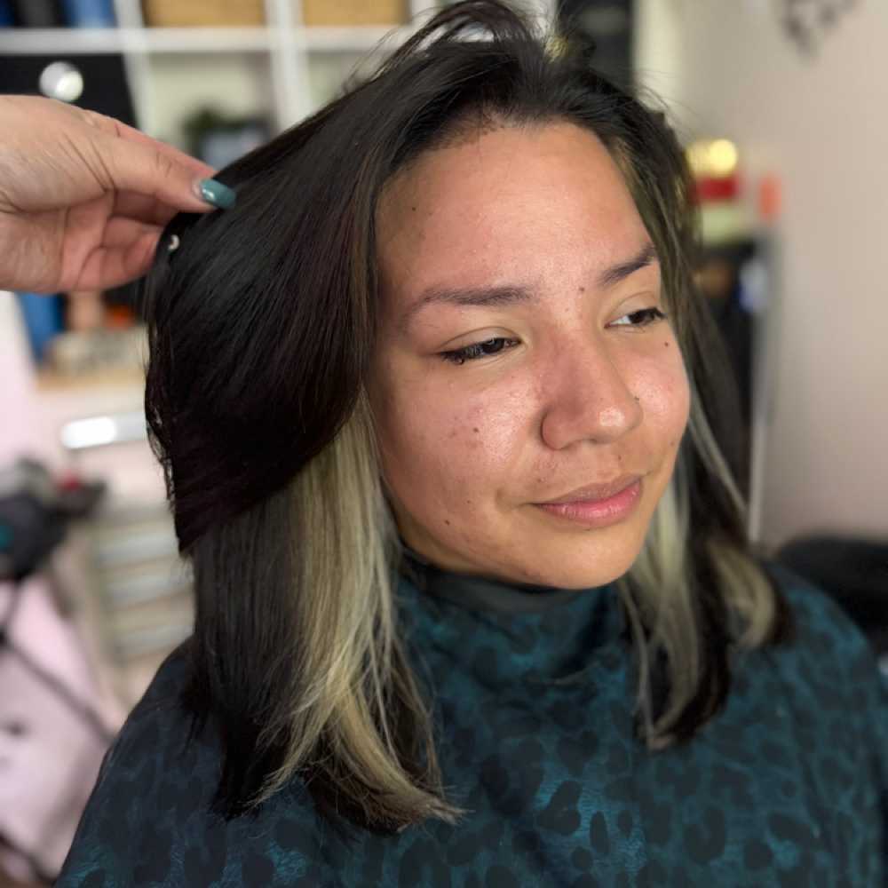 Partial Higlights/Money Piece at JR HairStudio in Cudahy, CA