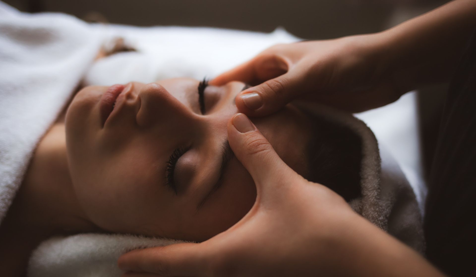 Pure Bliss Signature Facial