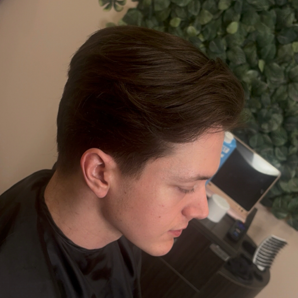 ✨ Signature Haircut at Irresistible Beauty by Alex in Redmond, WA