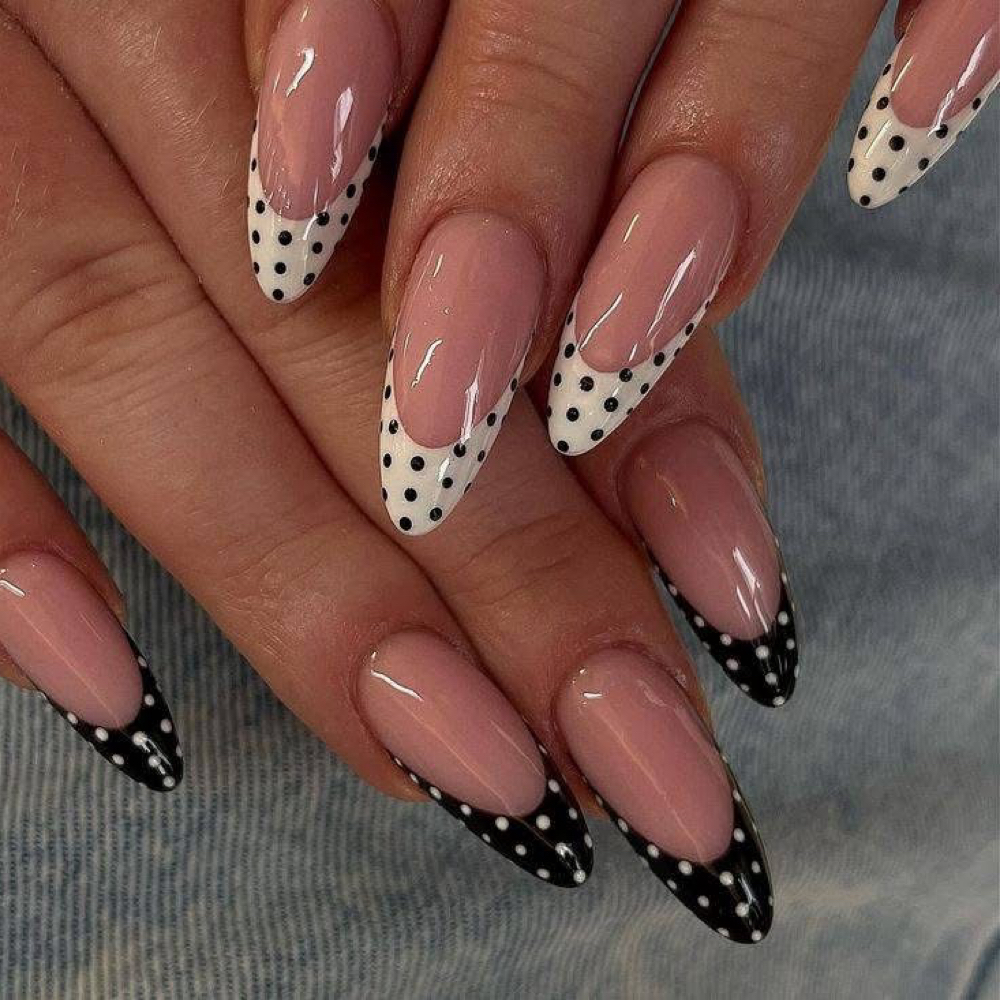 Gel Polish Change Hand at Lily Nails Studio in Columbus, OH