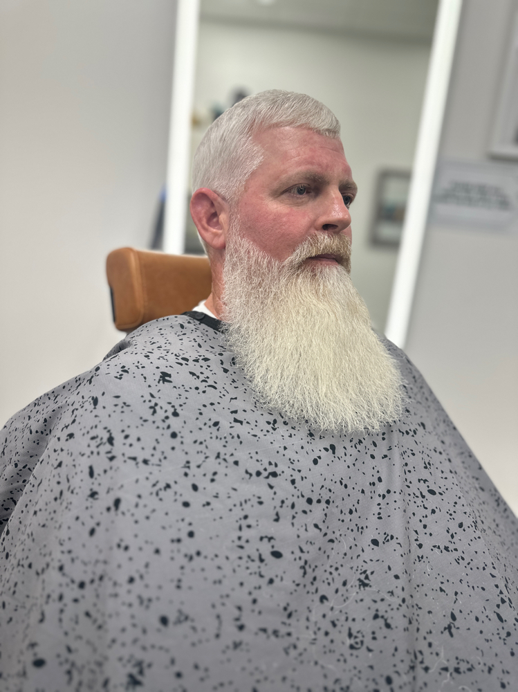 General Haircut / Beard Trim