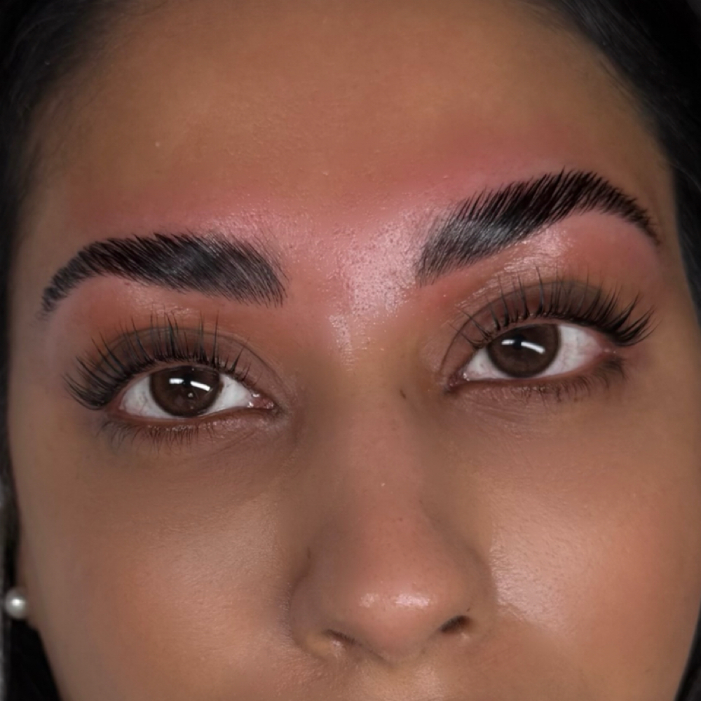 Lash Lift & Tint+Full Brow Bundle at Sundarabeauty in North Canton, OH