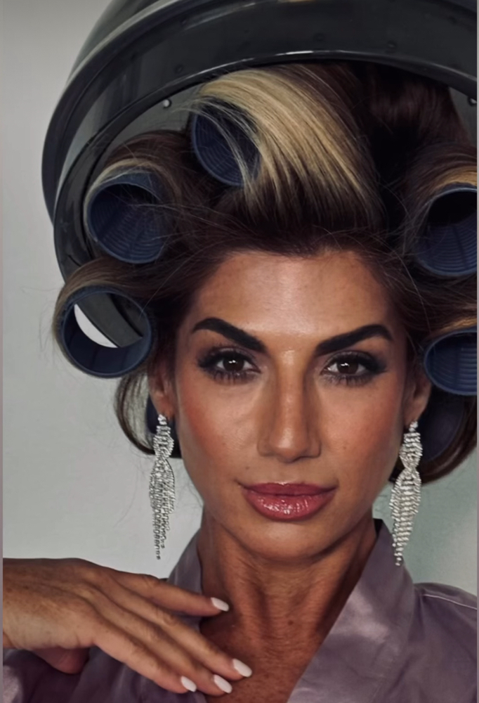 The Kenzie Girl Signature Blowout