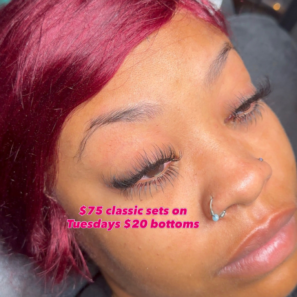 Trend Setter Tuesday Lashes at The Pretty Polish Nail Bar in RIVERDALE, GA