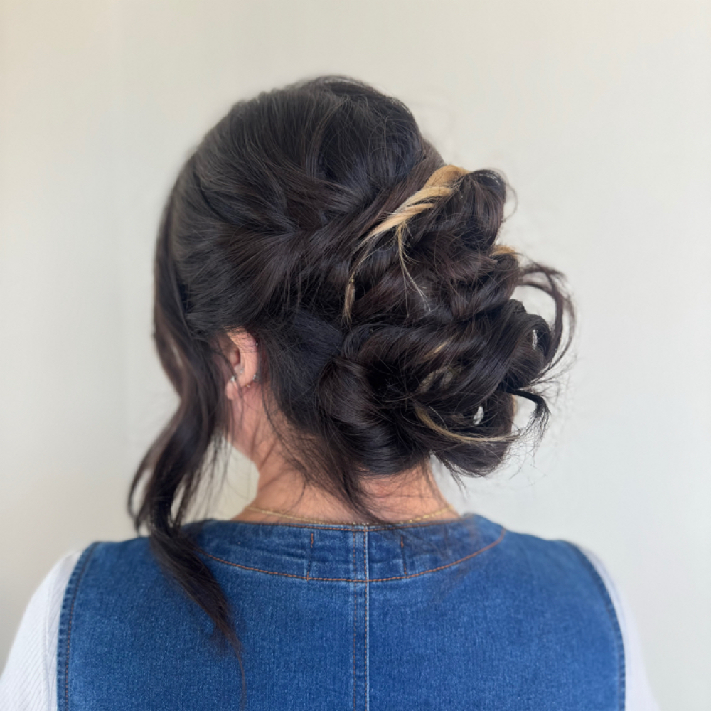 updo at Trisdoeshair in Corpus Christi, TX