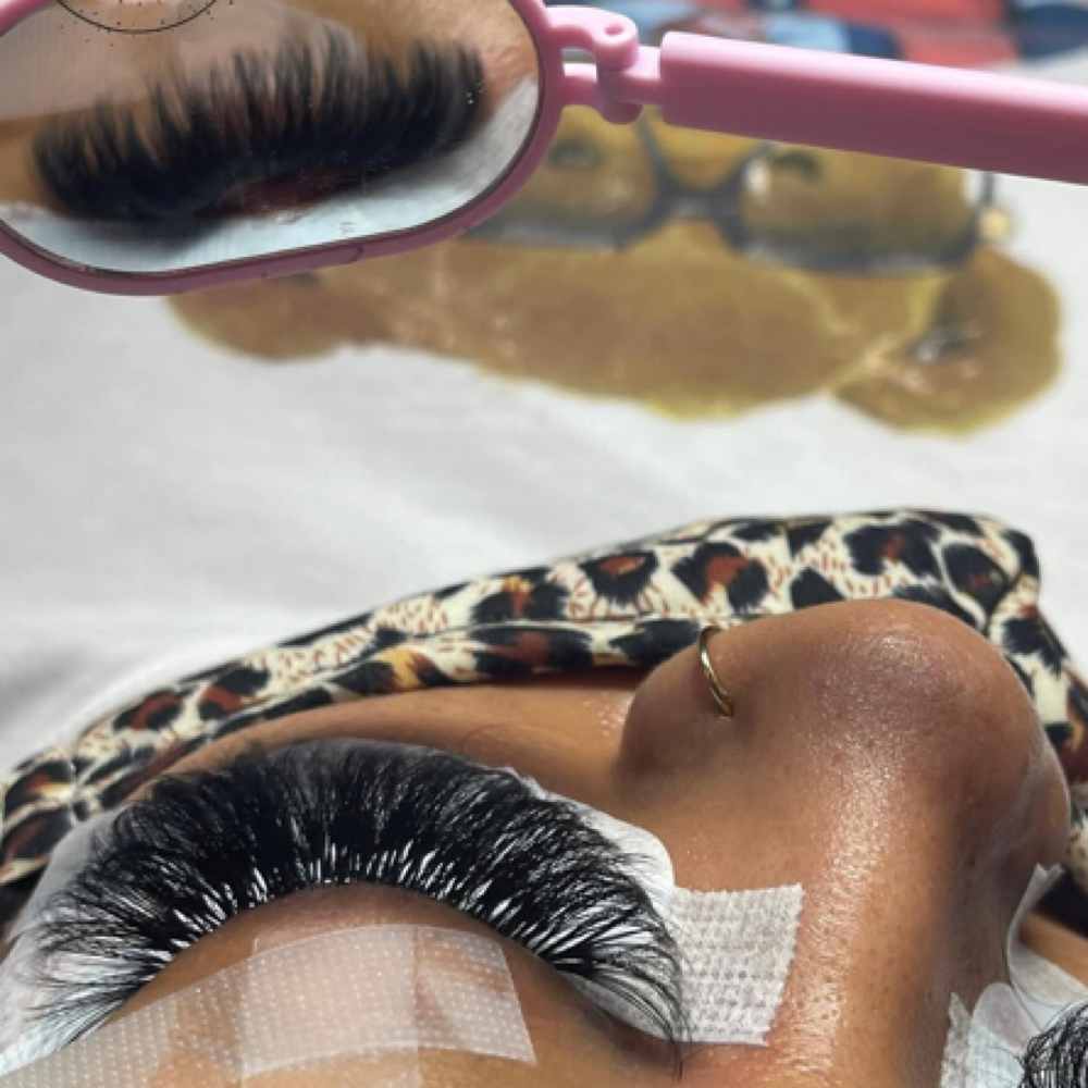 VOLUME REFILL at The Lash & Beauty Lounge LLC in Pearland, TX