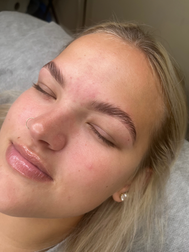 Brow Lamination and Stain