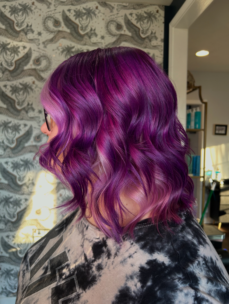 Extension Removal at Coven Salon in Bowling Green, KY