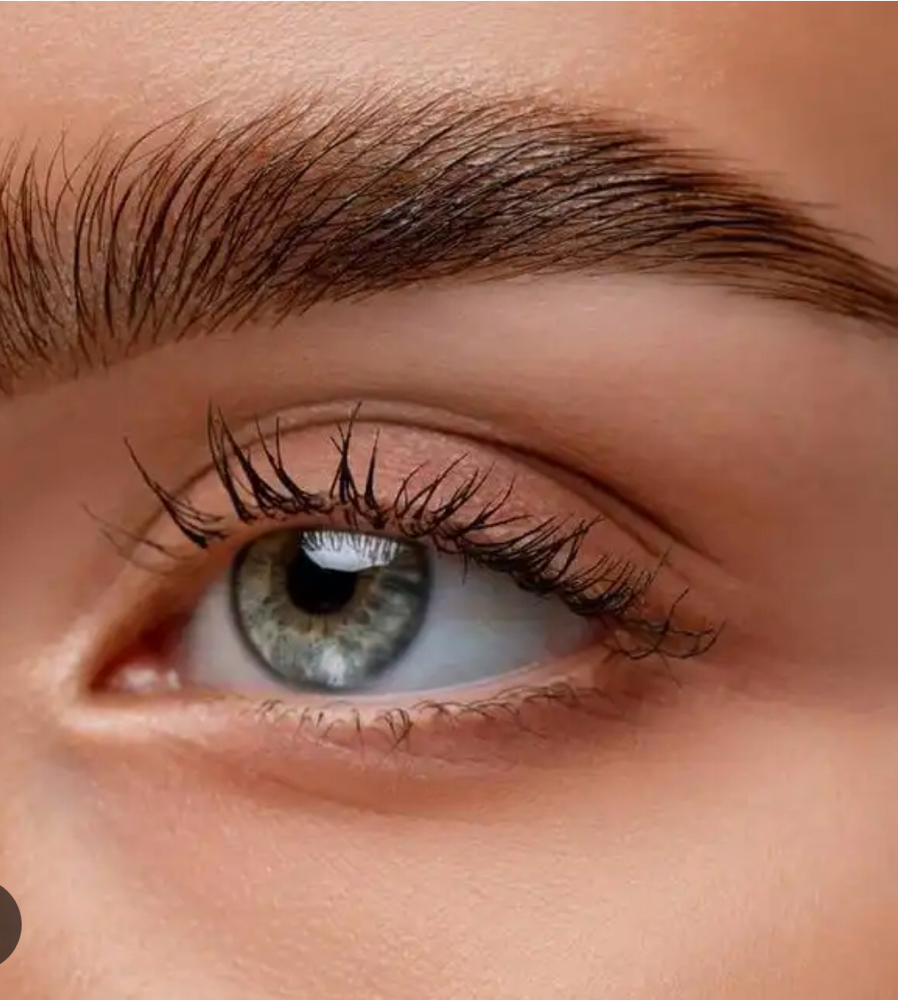 Eyebrow tint