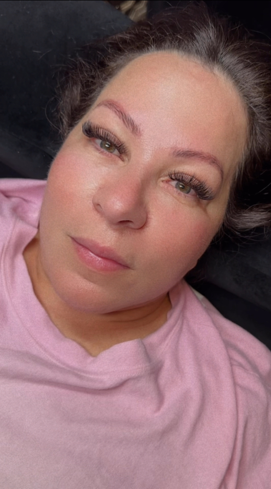 Volume Lash Extensions
