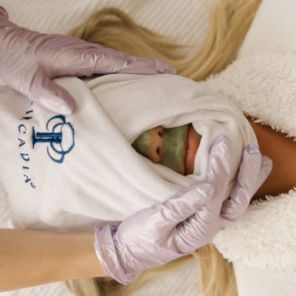 60 Minute Customozed Facial at For the love of skin | Esthetician in North Platte, NE