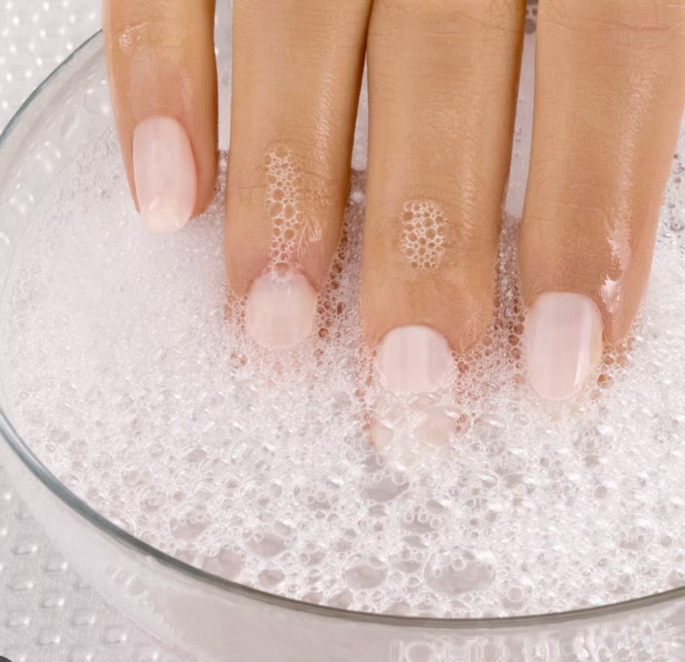Acrylic Soak-off w/ Cleansing Mani