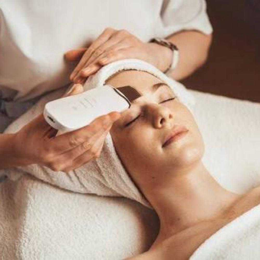 Extractions Add On at MGM Beauty Bar in Waterford, MI