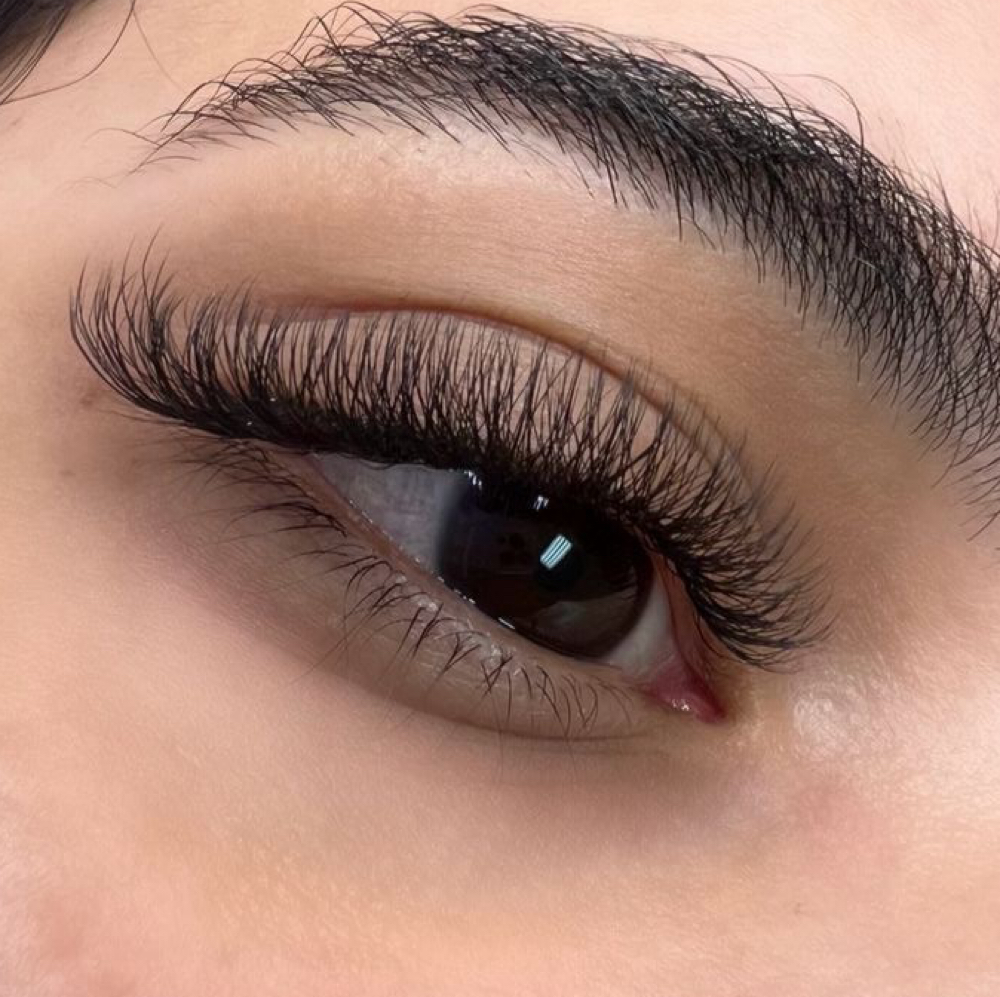 Hawaianas at Belleza Naturalé Aesthetics in Milwaukee, WI
