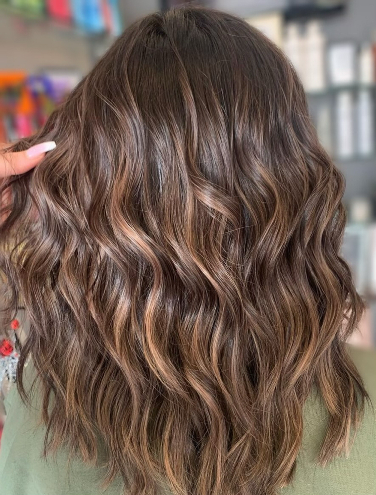 WOMENS HAIRCUT