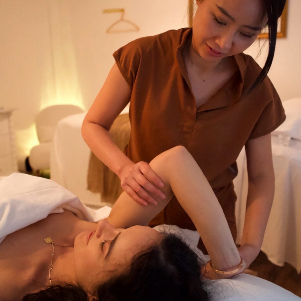 Swedish Massage with Aromatherapy O at Amara Thai Wellness Spa in New York, NY