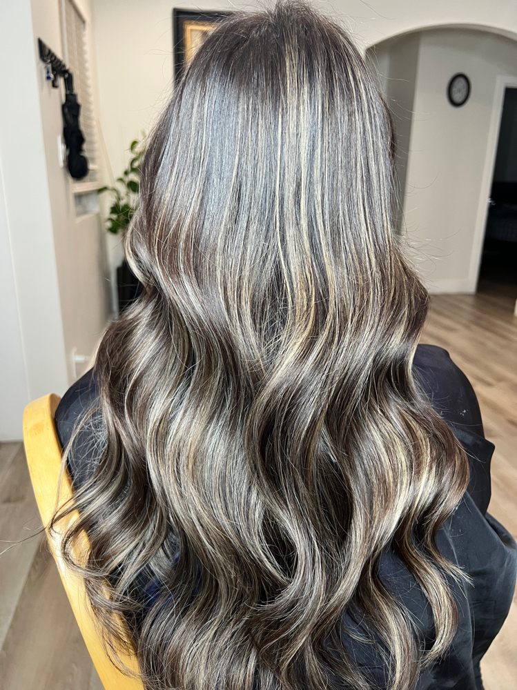 Babylights. at VOCÊ  BEAUTY  SALON in Northridge, CA