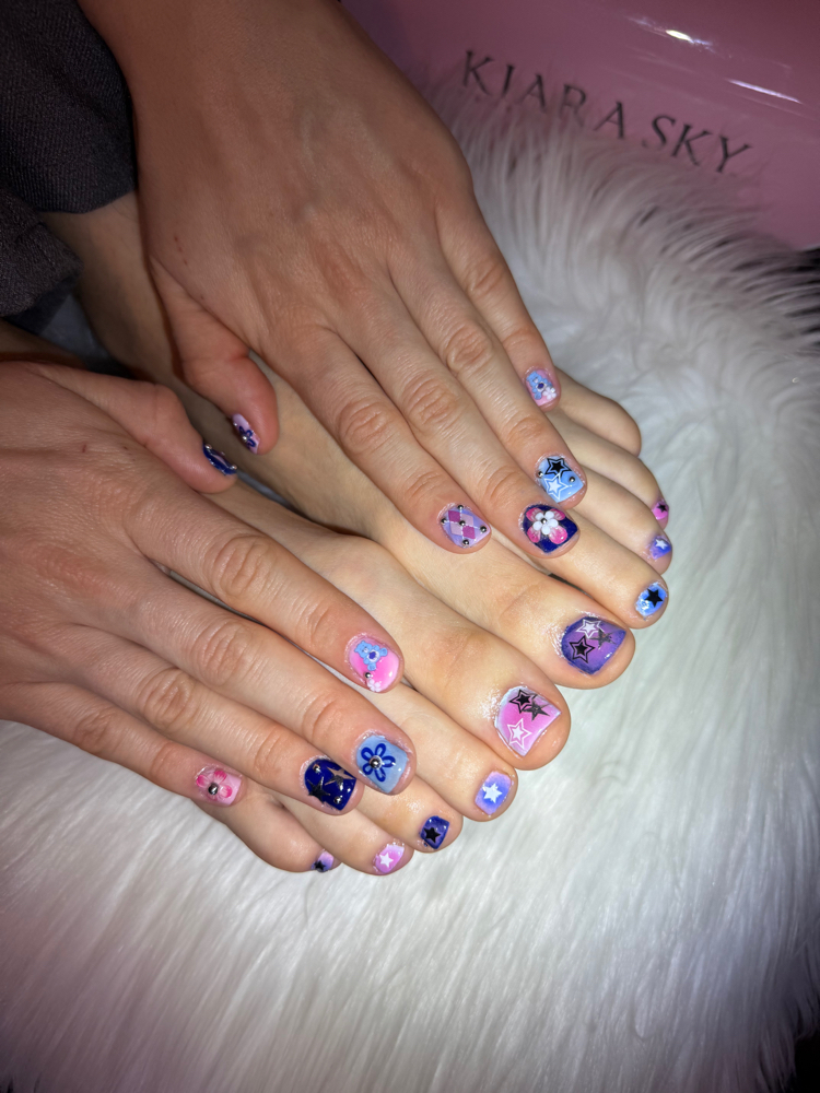 Specials : Hand & Toe Combo