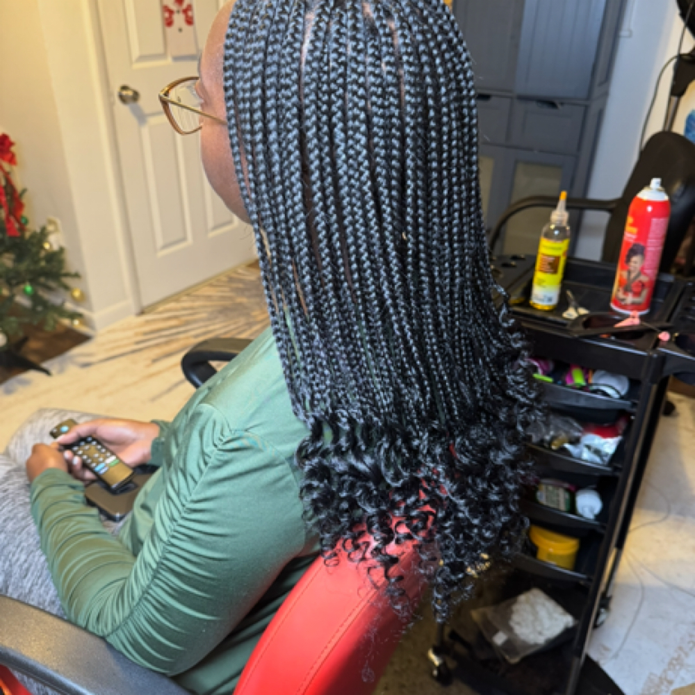 Goddess Knotless Medium Midback at Preciousstylez in Pittsburgh, PA