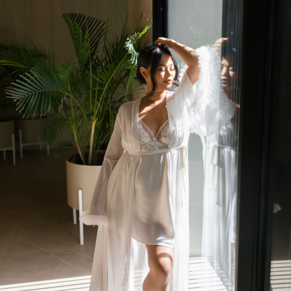 Old Money Bridal Glam at Monroe Beauty Bar in Santa Ana, CA
