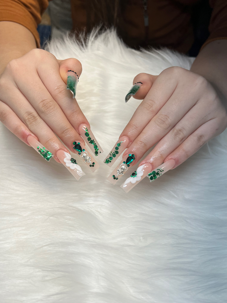 Long Length Set at Nailsbylisxo in Carpentersville, IL