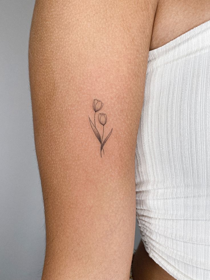 Fine-line Tattoo