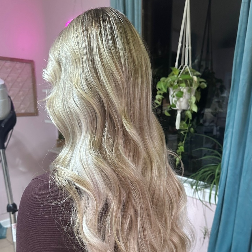 BLONDING + 2 ROWS EXTENSIONS at The Salty Blonde GTX in Galveston, TX