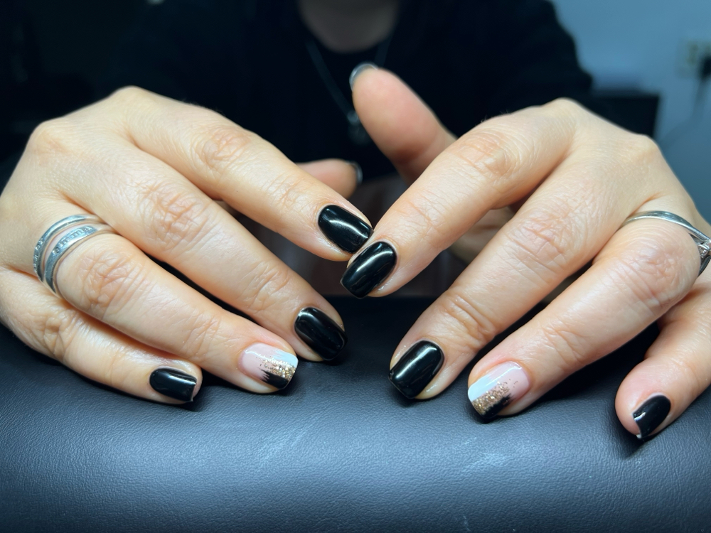 Basic Manicure/ Gel Manicure