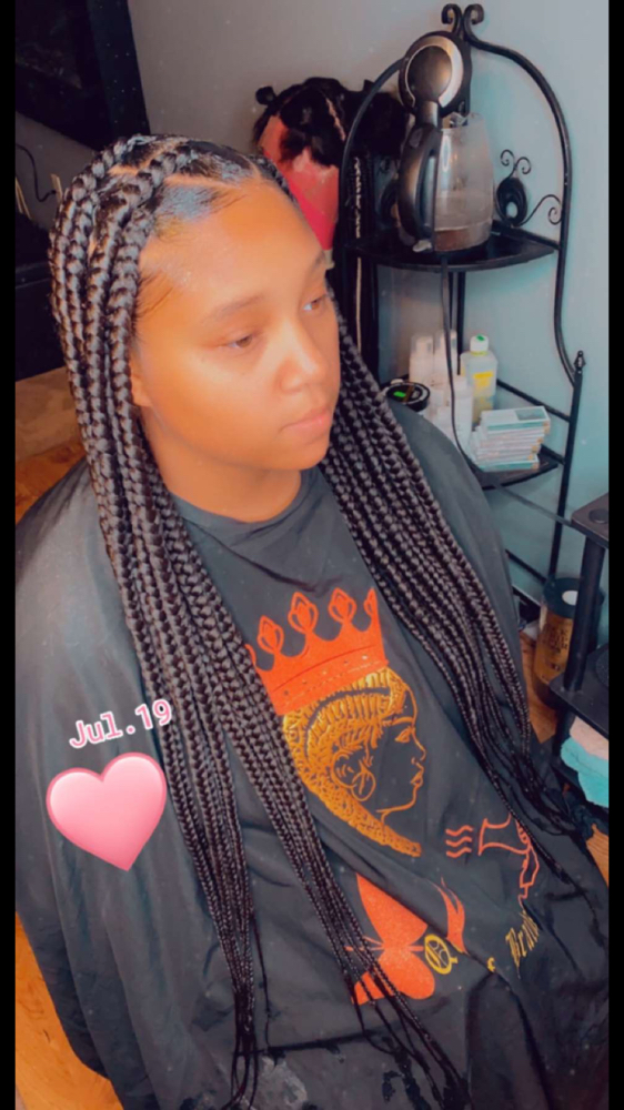 Large Knotless Braids