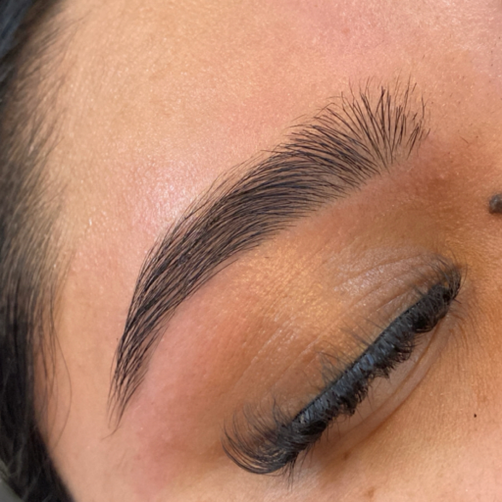 Eyebrows/Cejas at Angels by Manu in Memphis, TN