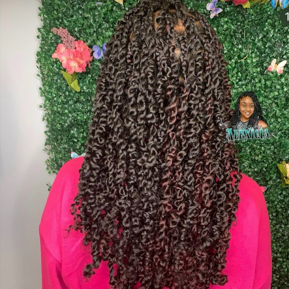 Distressed Passion Twists - Medium at Hair By Alexicia LLC in Brandywine, MD