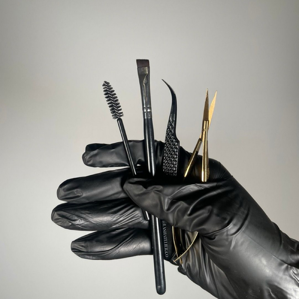 Eyebrow Stain at Marissa Esthetics in Park Ridge, IL