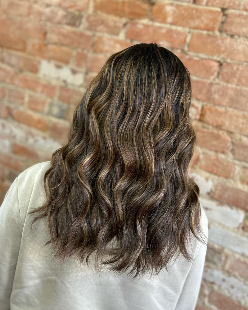 Haircut & Style