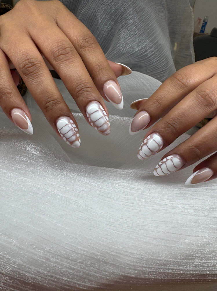 Nails Short