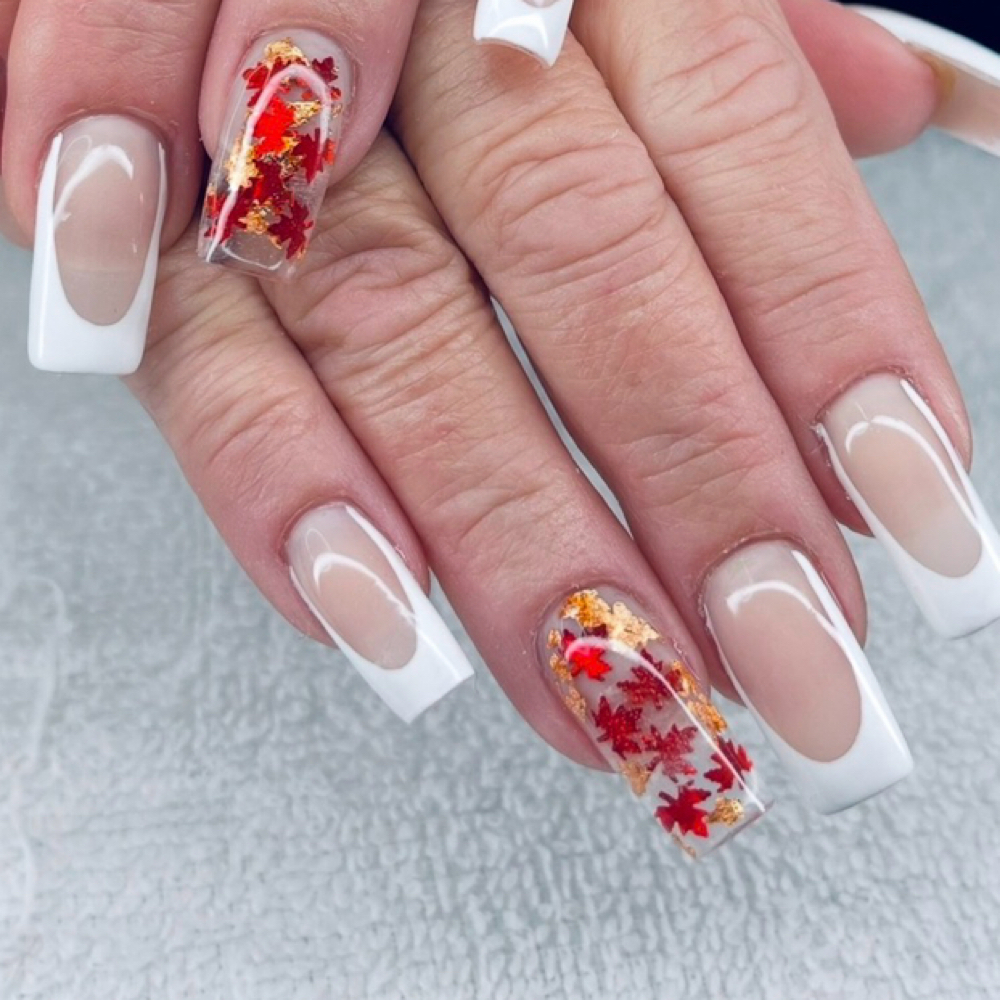 Detailed Encapsulation Per Nail at Viziatta Nails in Philadelphia, PA