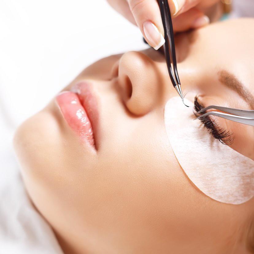Lash Extension Removal